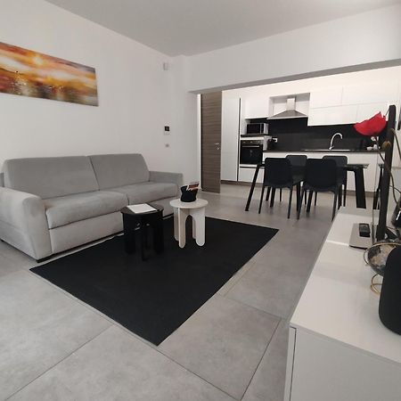 Pama Mar Apartman Imperia Kültér fotó